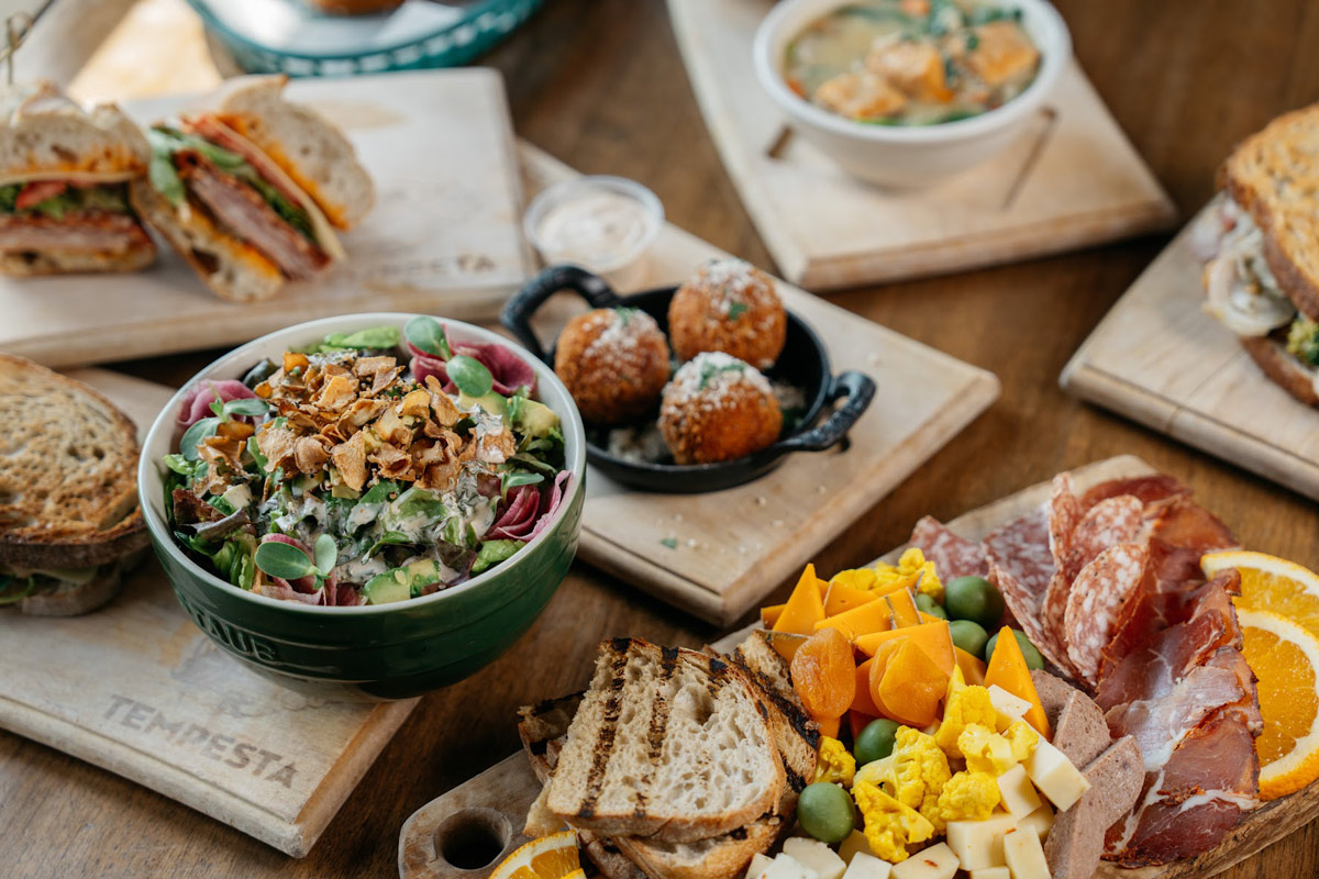 Order Fresh Chicago Lunch Online Today